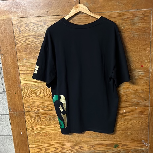 Express Boston Celtics Gold Logo T-Shirt - Picture 2 of 5